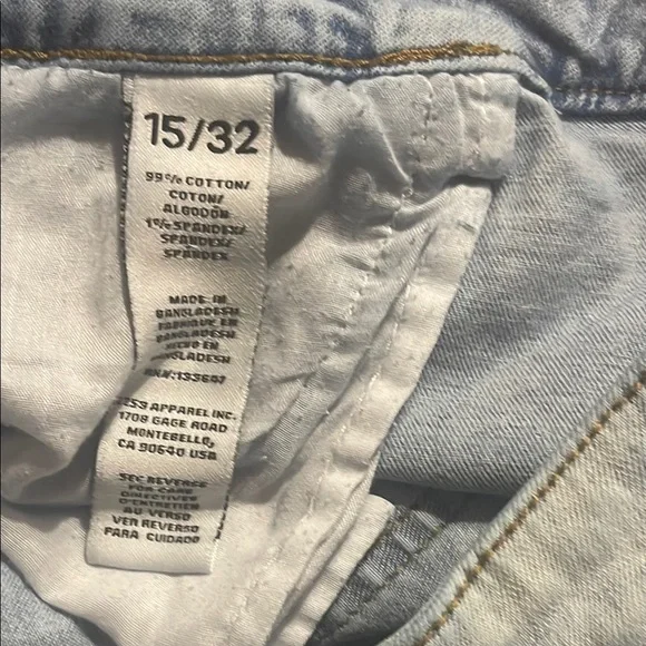 Ariya Light Blue Frayed Jean Shorts - Picture 6 of 7